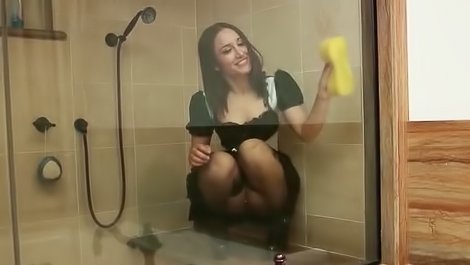 Slut in stockings gets nailed hard