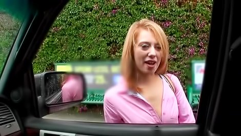 Amateur teen wants some hot sex