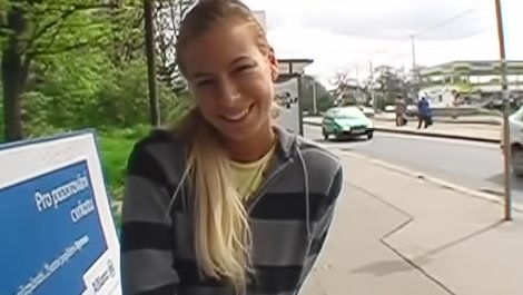 Blonde girl gets fucked outdoors