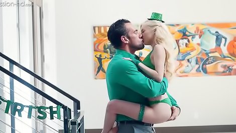 Girl in green gets banged so deep