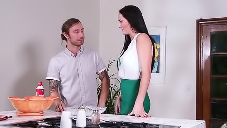 Nasty MILF sucks a huge meat pole